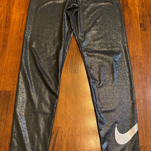 Nike Pro Dri Fit Black Shimmer Leggings - Picture 3 of 7